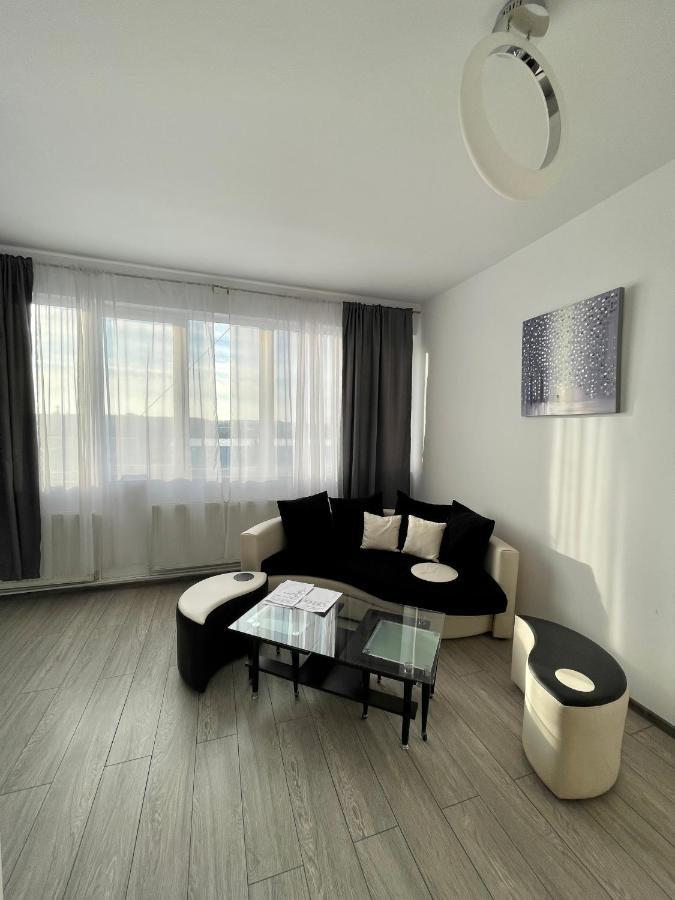 Luanaapartments #36 Otopeni Exterior foto