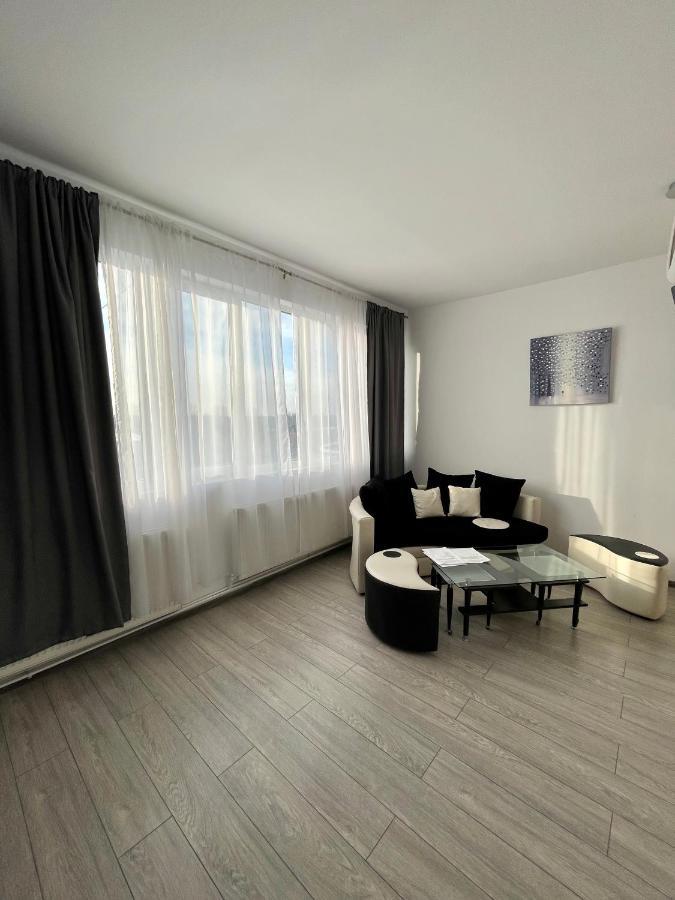 Luanaapartments #36 Otopeni Exterior foto